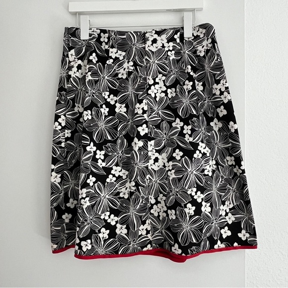 B.I.Y.A.Y.C.D.A Black & White Floral Print Skirt Red Trim Medium - Picture 3 of 8